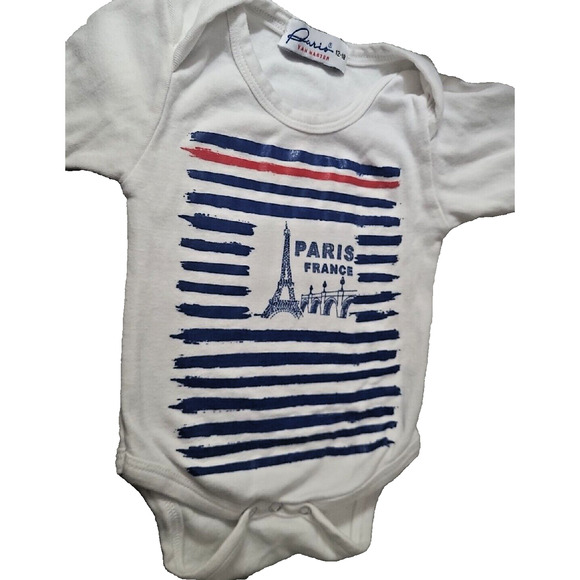 Paris Yan Master France One Piece Body Suit 12 - 18 Months Eiffel Tower Blue Red - Picture 1 of 6